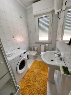 APPARTAMENTO CONDOMINIO DEI PINI